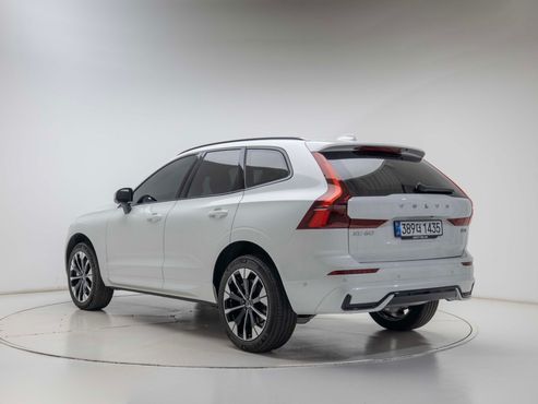 Volvo XC60 B5 Ultra Bright Air Sus — пробег 3 071 км — фото 4 из 5