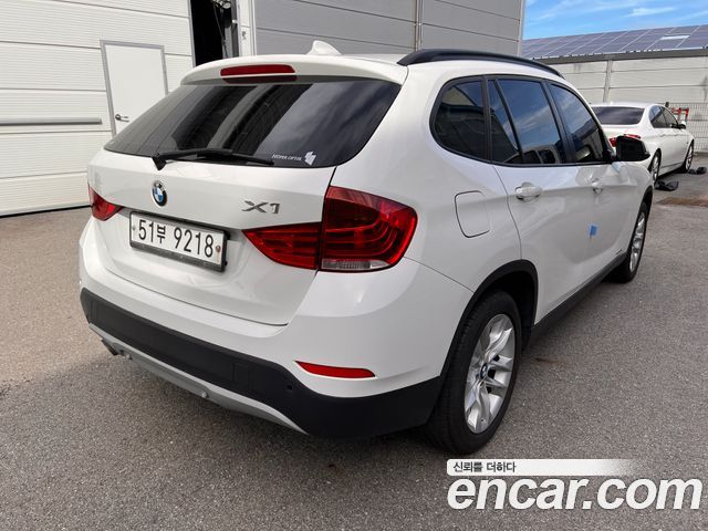 BMW X1 xDrive 18d — пробег 80 733 км — фото 2 из 5