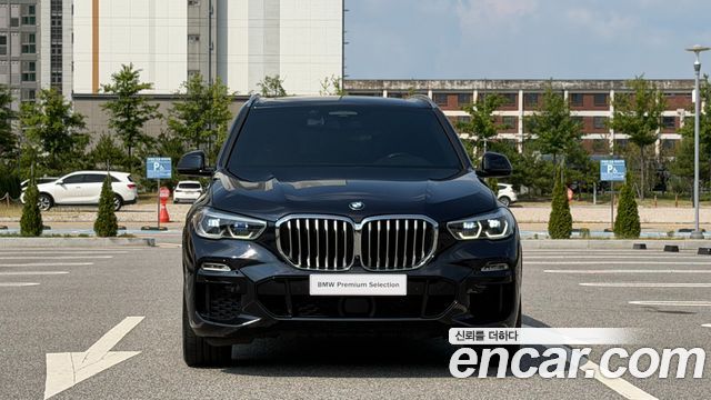 BMW X5 xDrive 40i M sports Onlie Exclusive Edition — пробег 83 522 км — фото 3 из 5
