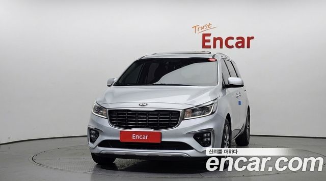 Kia Carnival из Кореи Encar