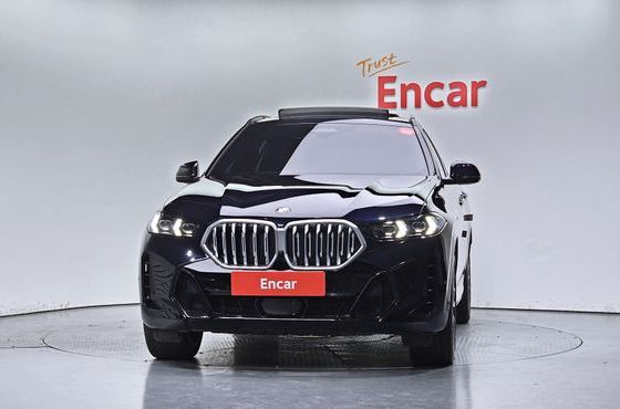 BMW X6 xDrive40i M Sport — пробег 66 182 км — фото 3 из 5