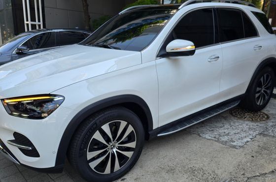 Mercedes-Benz GLE-Class GLE450 4MATIC — пробег 900 км — фото 3 из 5