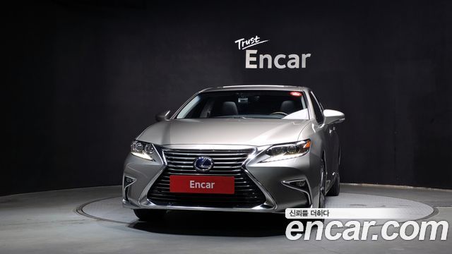 Lexus ES Supreme XV60 — пробег 87 499 км — фото 3 из 5