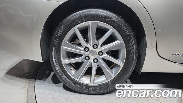 Lexus ES Supreme XV60 — пробег 87 499 км — фото 5 из 5