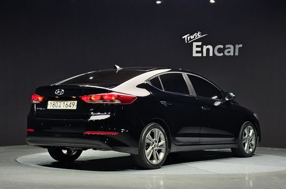 Hyundai AVANTE 1.6 GDI Value Plus — пробег 73 433 км — фото 2 из 5