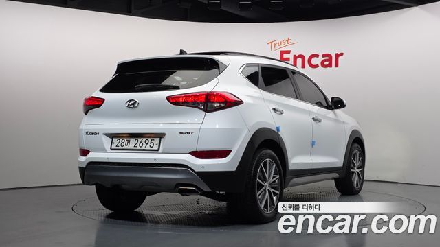 Hyundai Tucson из Кореи Encar