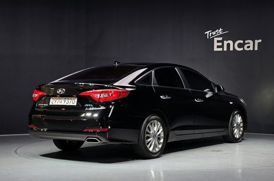 Hyundai Sonata 2.0 Style Special — пробег 136 936 км — фото 2 из 5