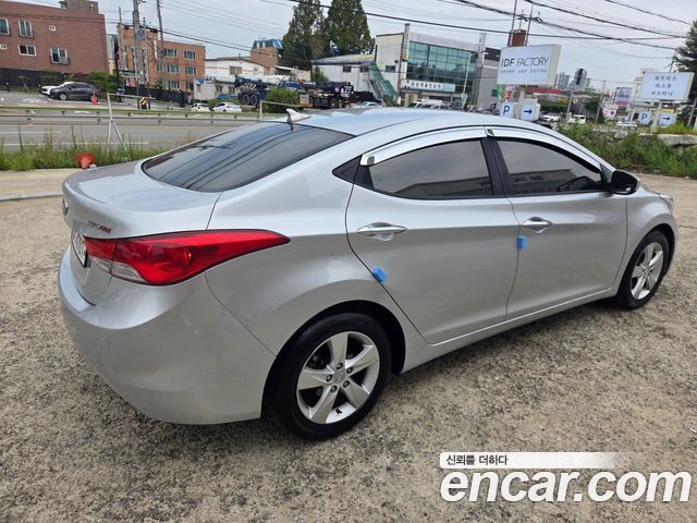 Hyundai AVANTE M16 GDI Luxury — пробег 93 750 км — фото 5 из 5