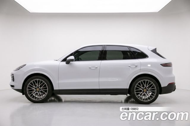 Porsche Cayenne 3.0 — пробег 24 650 км — фото 1 из 5