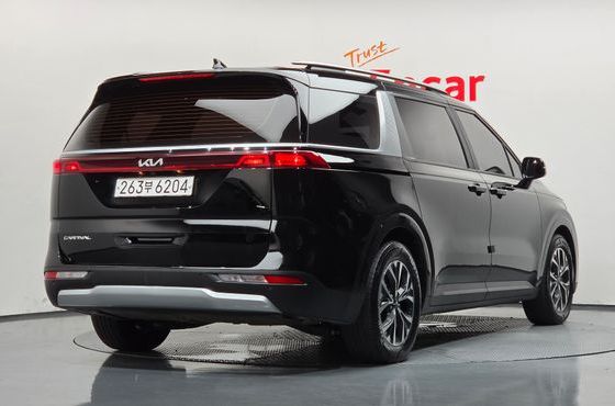 Kia Carnival Diesel 9-Seater Prestige — пробег 75 151 км — фото 2 из 5