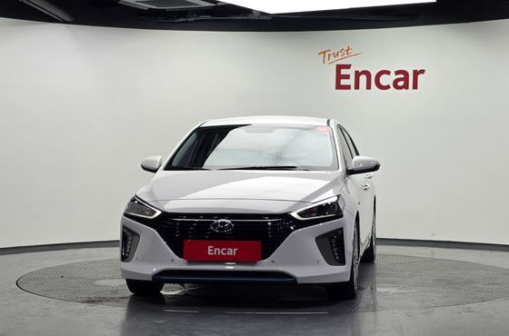 Hyundai Ioniq Q — пробег 120 626 км — фото 3 из 5