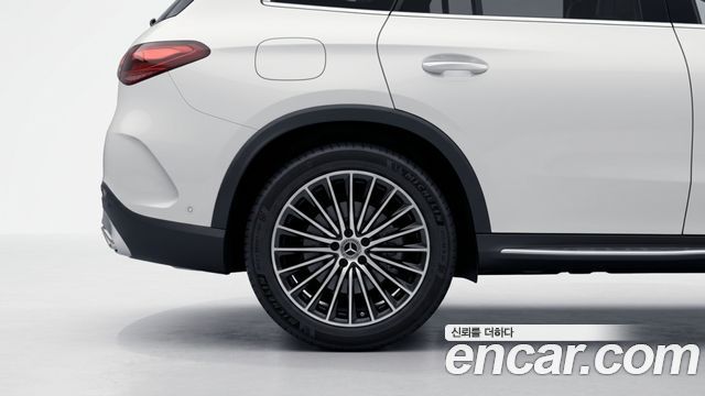 Mercedes-Benz GLC-Class GLC300 4MATIC AMG Line — пробег 1 622 км — фото 5 из 5