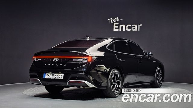 Hyundai Sonata 2.0 Premium — пробег 49 152 км — фото 2 из 5