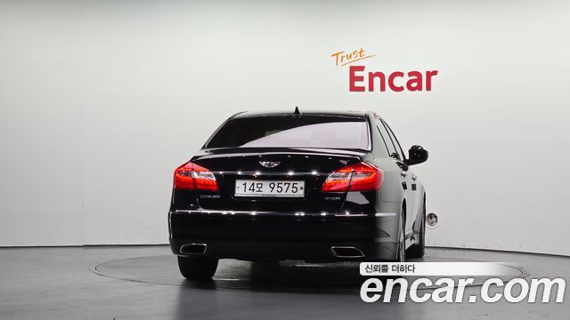 Hyundai Genesis из Кореи Encar