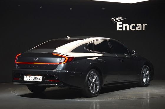 Hyundai Sonata 2.0 Premium Plus — пробег 75 430 км — фото 2 из 5