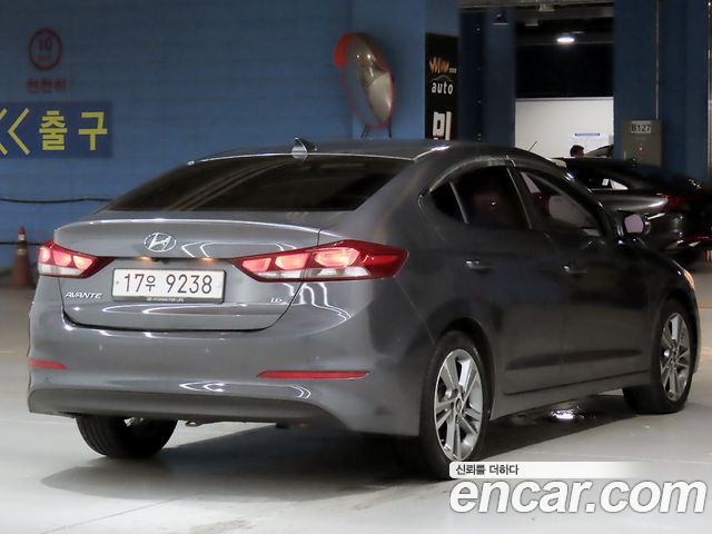 Hyundai AVANTE из Кореи Encar