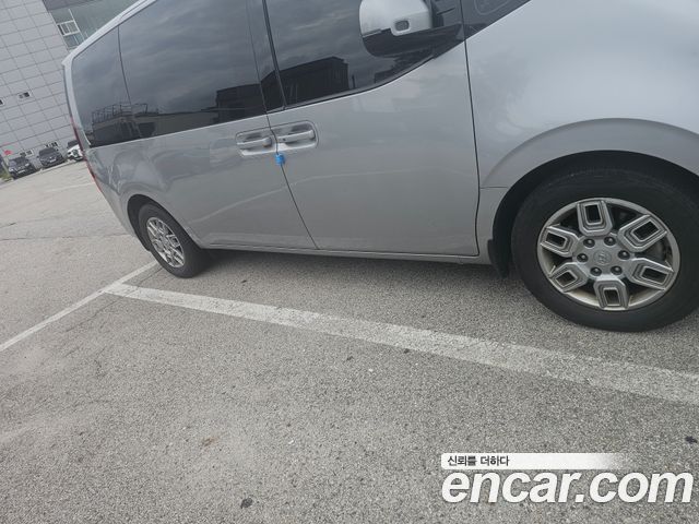 Hyundai Staria Cargo 3-Seater Smart — пробег 234 240 км — фото 5 из 5