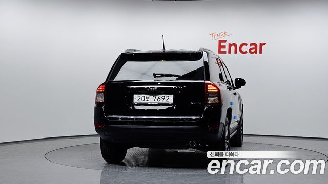 Jeep Compass из Кореи Encar
