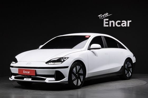 Hyundai Ioniq6 Standard E-Value+ — пробег 38 419 км — фото 1 из 5