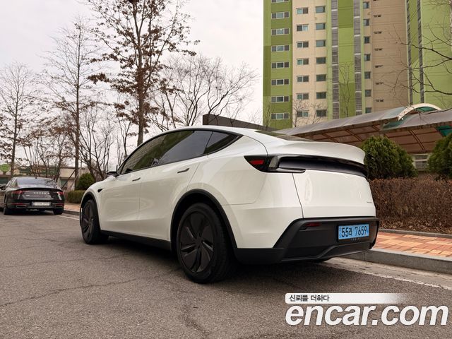 Tesla Model Y Long Range AWD — пробег 25 676 км — фото 2 из 5