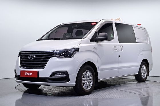 Hyundai Starex Van 5-Seater Smart — пробег 66 875 км — фото 1 из 5