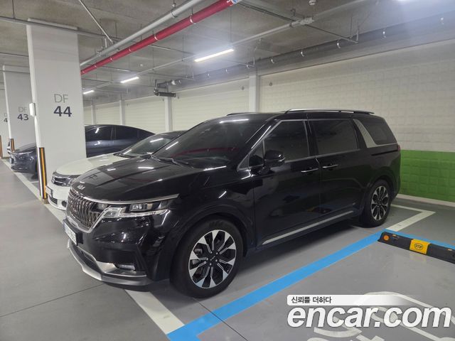 Kia Carnival Gasoline 7-Seater Signature — пробег 52 308 км — фото 1 из 5