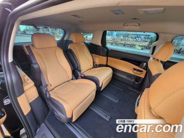 Kia Carnival Gasoline 7-Seater Signature — пробег 52 308 км — фото 4 из 5