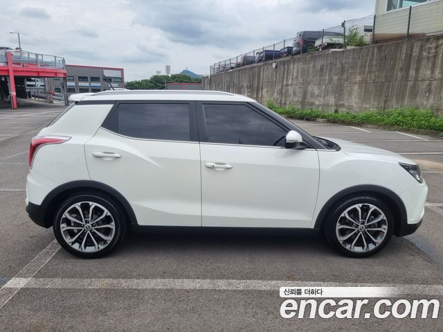 Ssangyong TIBOLI из Кореи Encar