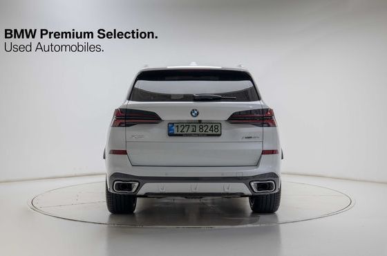 BMW X5 xDrive 40i M Sport — пробег 4 575 км — фото 3 из 5
