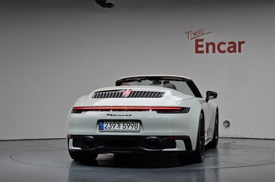 Porsche 911 Carrera S Cabriolet — пробег 39 350 км — фото 4 из 5