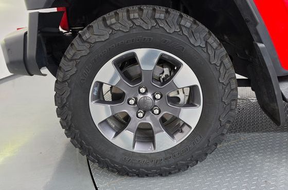 Jeep Wrangler 2.0 Overland Power Top 4Door — пробег 61 435 км — фото 5 из 5