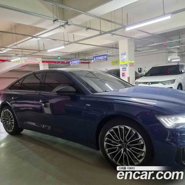 Audi A6 45 TFSI Quattro Premium — пробег 9 800 км — фото 3 из 5