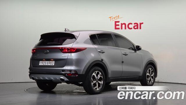Kia Sportage из Кореи Encar