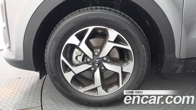 Kia Sportage из Кореи Encar