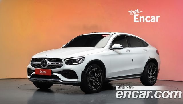 Mercedes-Benz GLC-Class GLC300 4MATIC Premium Coupe — пробег 27 964 км — фото 1 из 5
