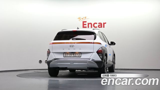 Hyundai Kona из Кореи Encar