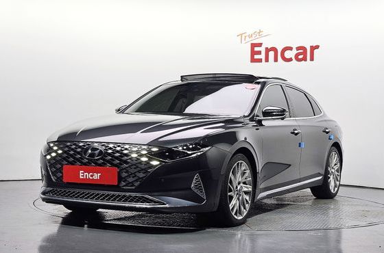 Hyundai Grandeur 2.5 Calligraphy — пробег 70 030 км — фото 1 из 5
