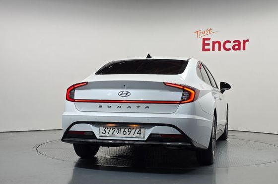 Hyundai Sonata 2.0 Premium — пробег 53 824 км — фото 4 из 5