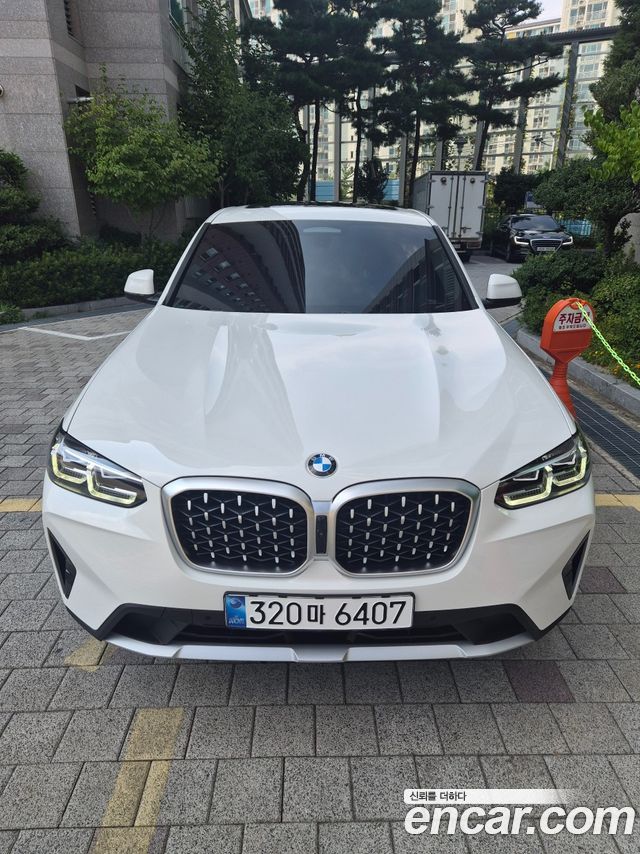 BMW X4 xDrive20i xLine — пробег 5 100 км — фото 1 из 5