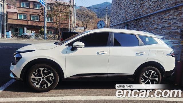 Kia Sportage HEV 1.6 2WD Signature — пробег 37 000 км — фото 1 из 5