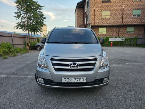 Hyundai Starex 12-Seater Wagon Modern Special — пробег 79 423 км — фото 2 из 5