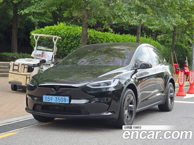 Tesla Model X Plaid — пробег 260 км — фото 1 из 5