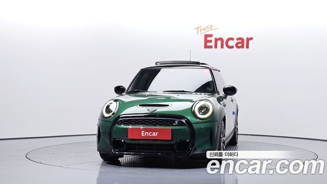 Mini Cooper Classic Third Generation — пробег 39 602 км — фото 3 из 5