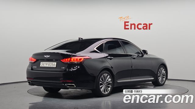 Hyundai Genesis из Кореи Encar