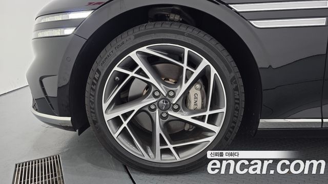 Genesis G90 из Кореи Encar