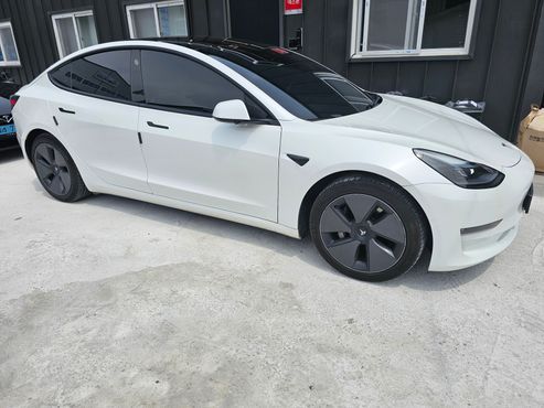 Tesla Model 3 Long Range AWD — пробег 108 660 км — фото 1 из 5