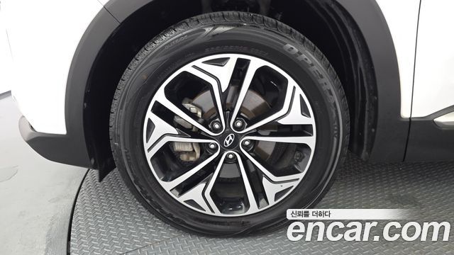 Hyundai Santafe из Кореи Encar
