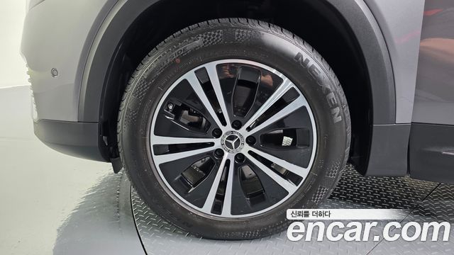 Mercedes-Benz EQB из Кореи Encar