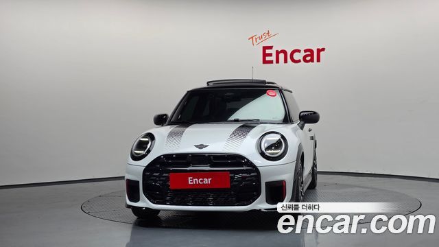 Mini Cooper JCW — пробег 9 888 км — фото 3 из 5