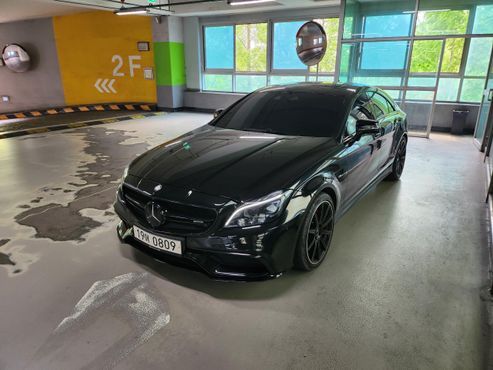 Mercedes-Benz CLS-Class CLS63 AMG 4MATIC — пробег 80 200 км — фото 2 из 5